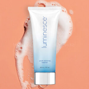 Yourth Restoring Cleanser Luminesce